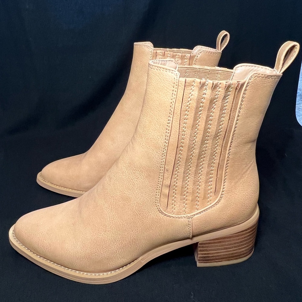 Billini Chelsea Western Booties